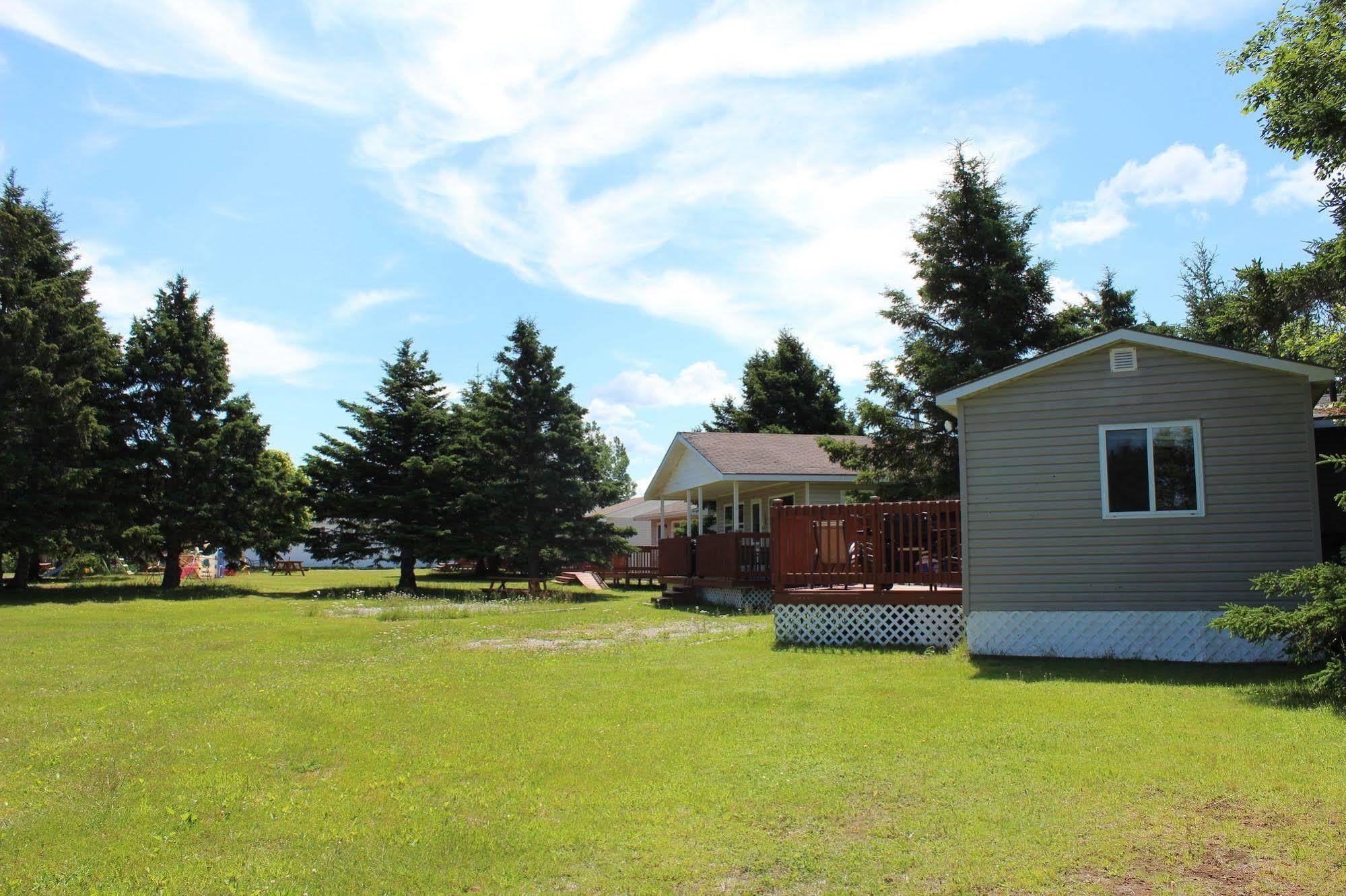 Parkside Cottages & Suites Stanhope Экстерьер фото