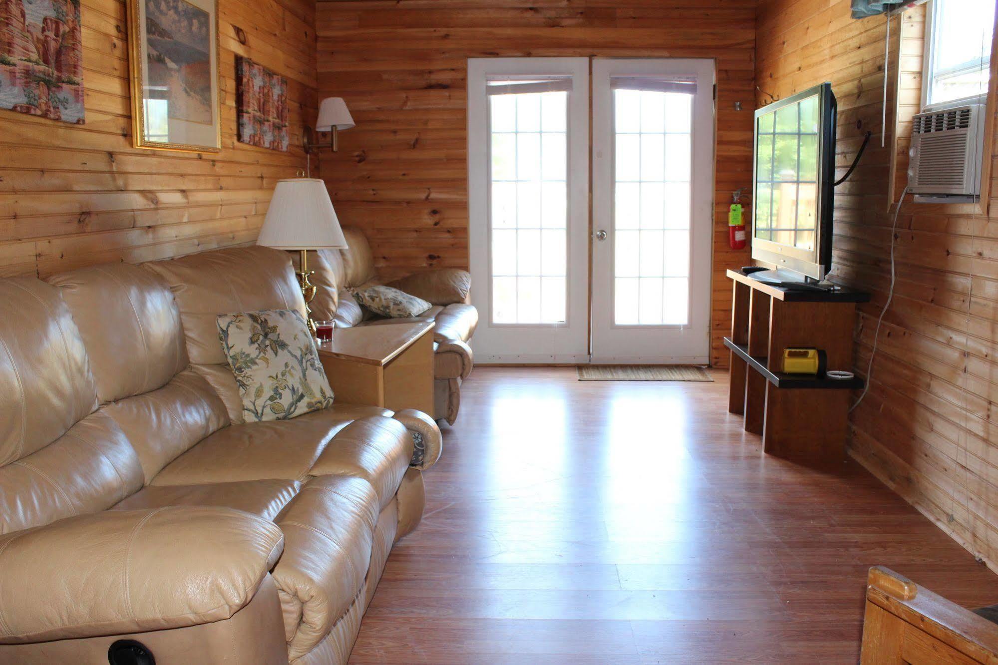 Parkside Cottages & Suites Stanhope Экстерьер фото