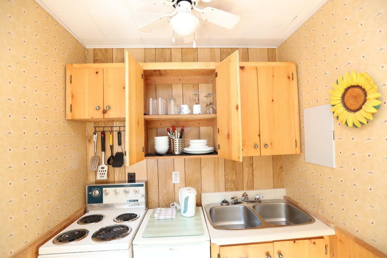 Parkside Cottages & Suites Stanhope Экстерьер фото