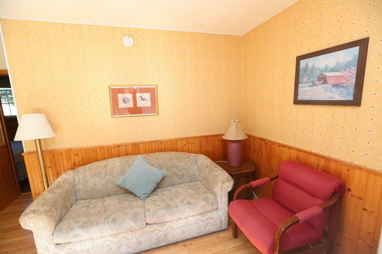 Parkside Cottages & Suites Stanhope Экстерьер фото