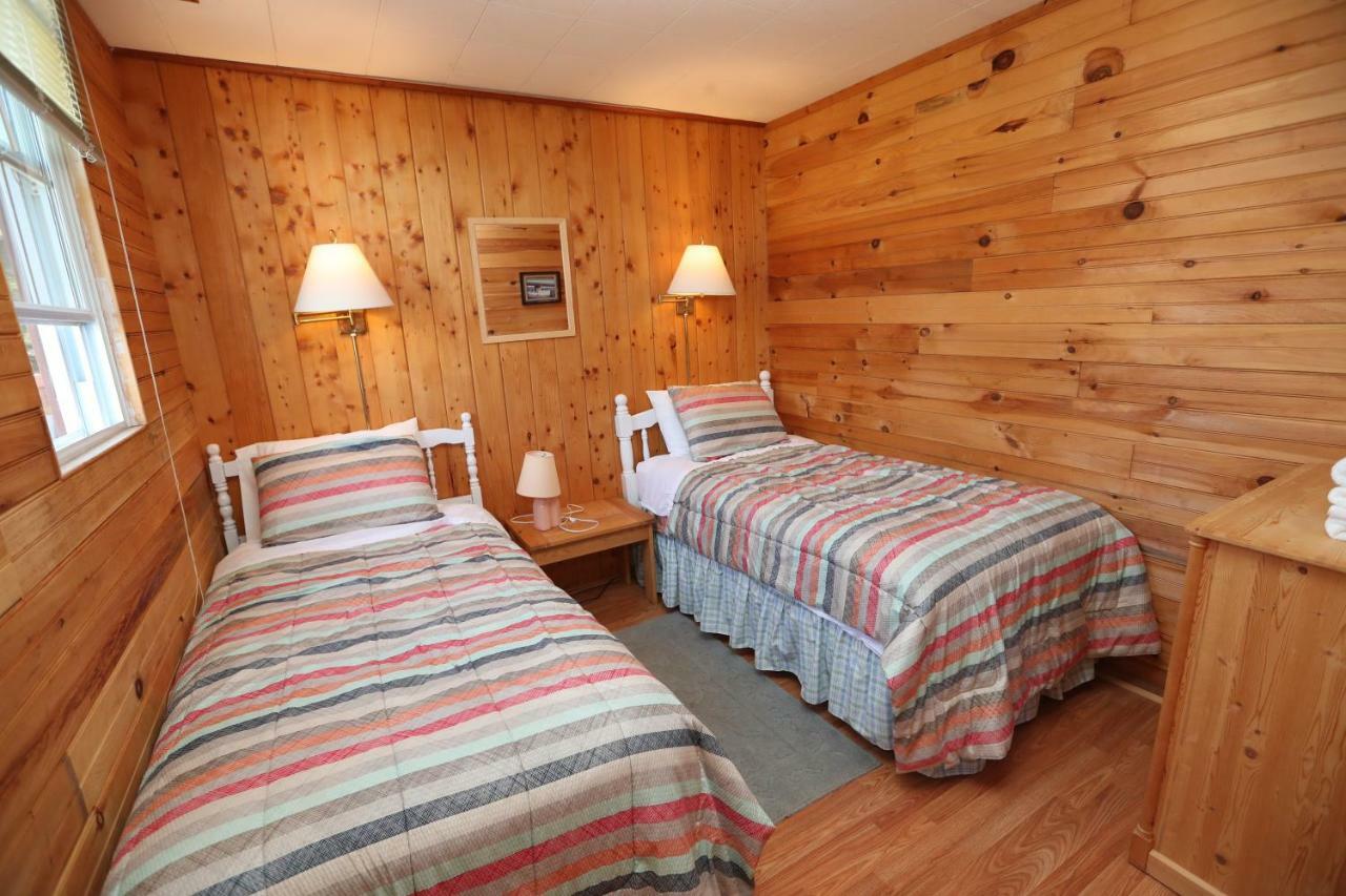 Parkside Cottages & Suites Stanhope Экстерьер фото