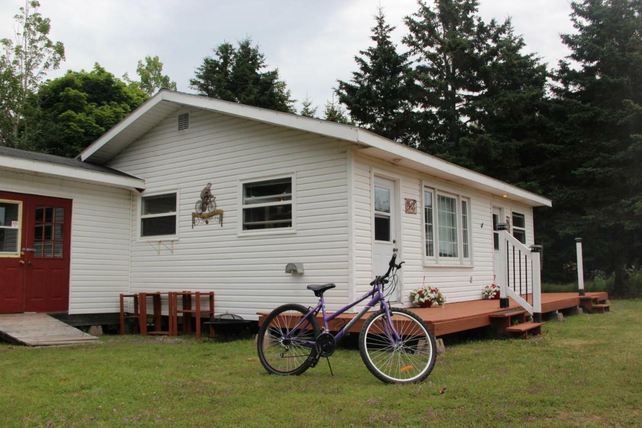 Parkside Cottages & Suites Stanhope Экстерьер фото